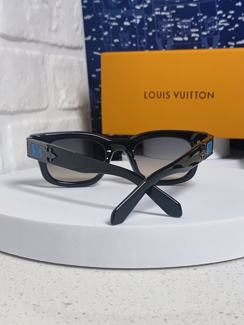 ルイヴィトンサングラス側面デザイン